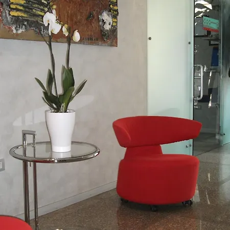 Aparthotel Vista &